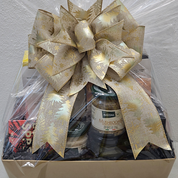 Christmas Gift Basket
