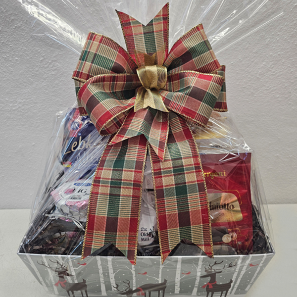 Seasonal Goodies Christmas Gift Basket